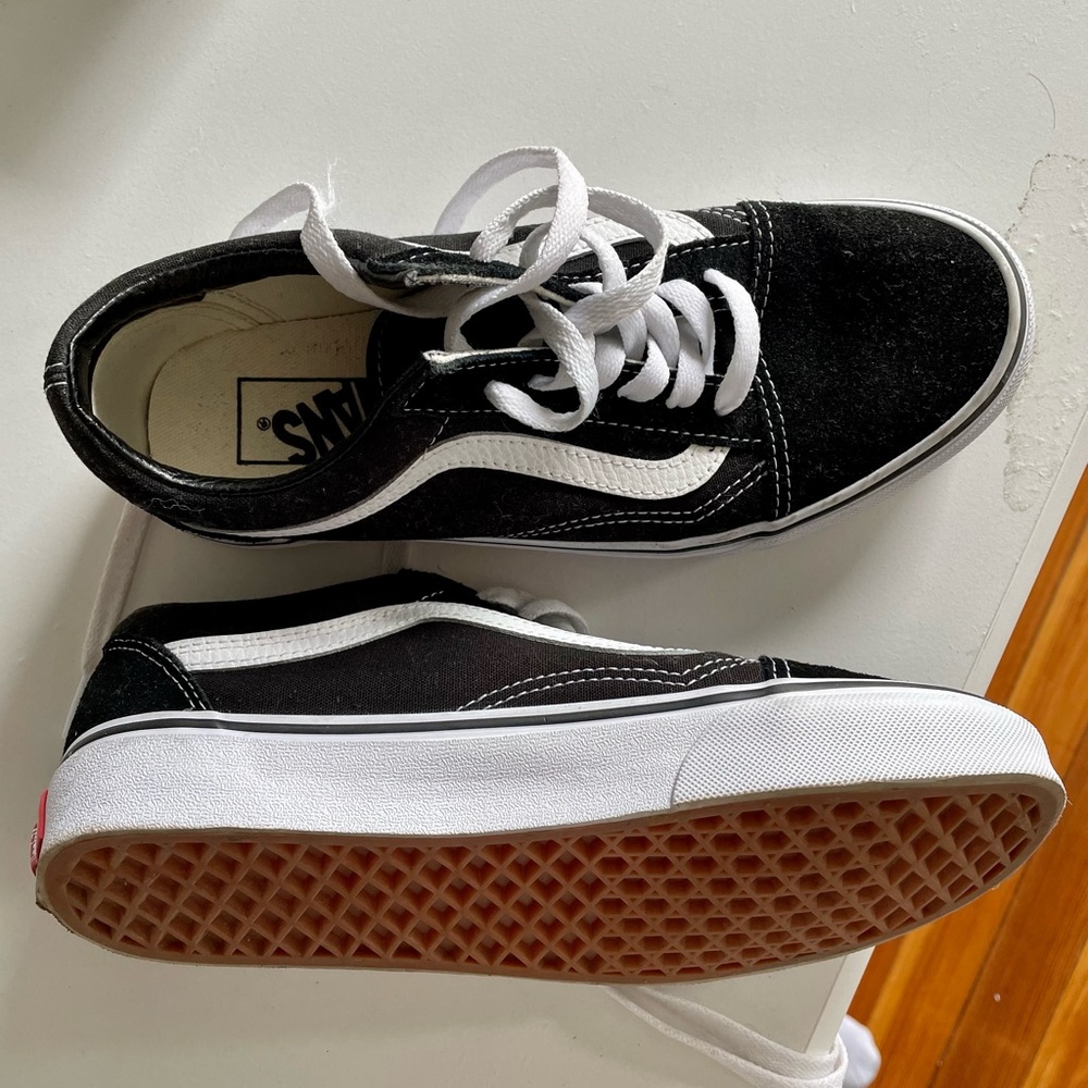 VANS Old Skool Platform black size 7.5 (worn once)